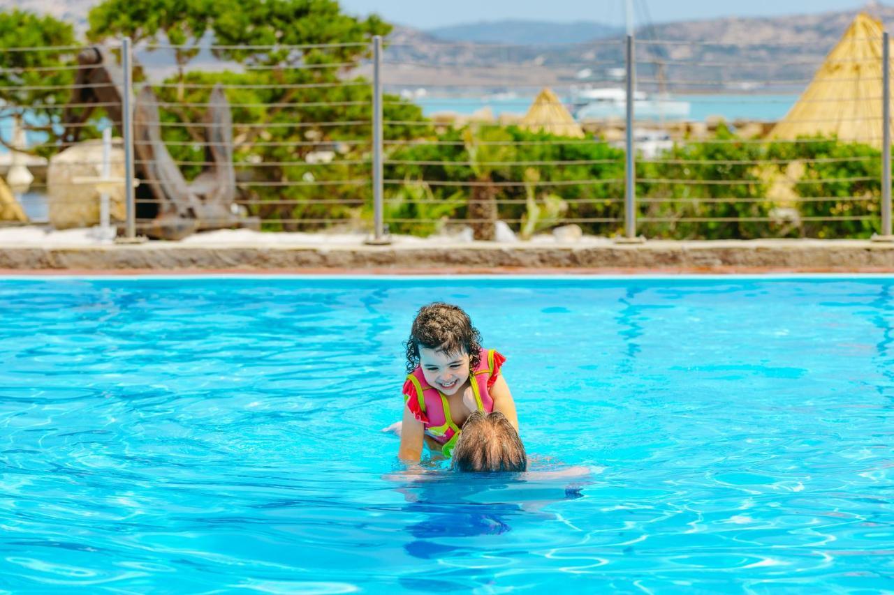 Unahotels Club Hotel Ancora Stintino Luaran gambar