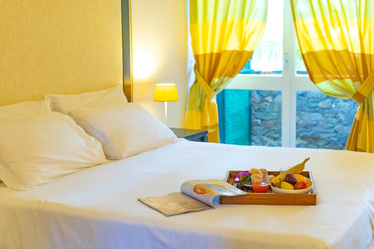 Unahotels Club Hotel Ancora Stintino Luaran gambar